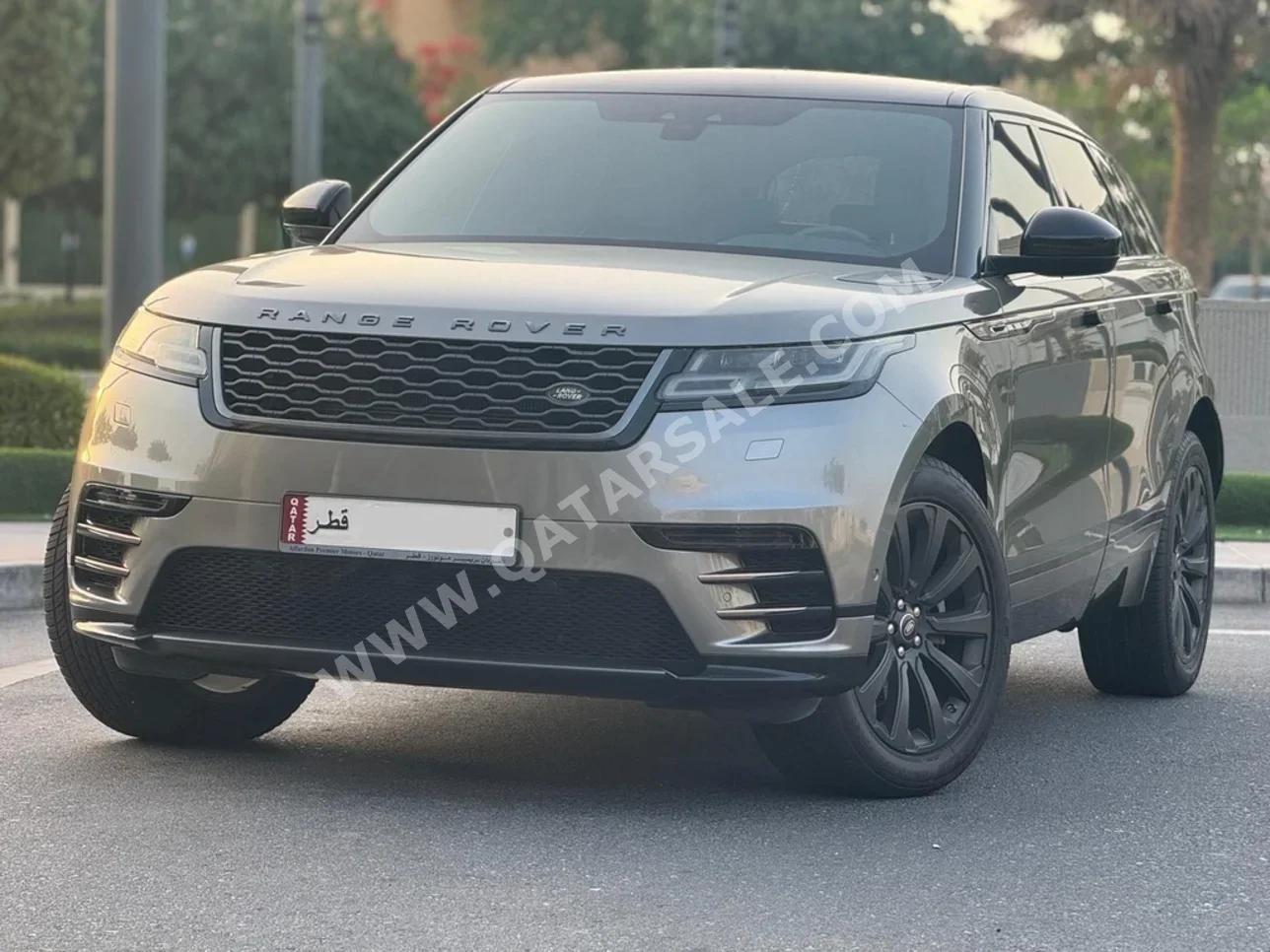 Land Rover Range Rover Velar R-Dynamic Gray 2020 For Sale in Qatar
