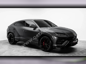 Lamborghini  Urus  2021  Automatic  21,510 Km  8 Cylinder  Four Wheel Drive (4WD)  SUV  Black