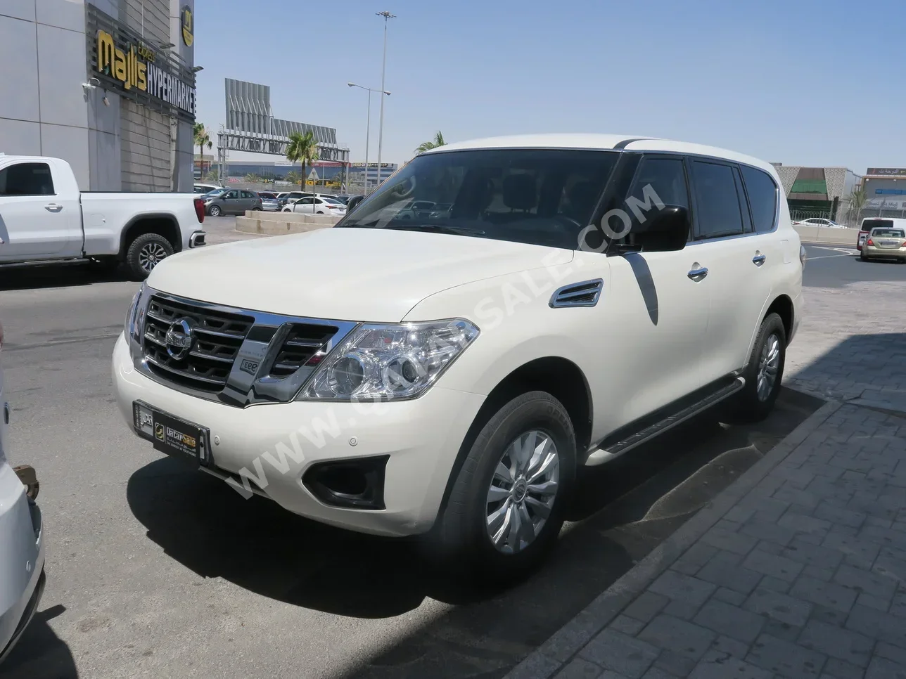 Nissan  Patrol  XE  2018  Automatic  282,000 Km  6 Cylinder  Four Wheel Drive (4WD)  SUV  White