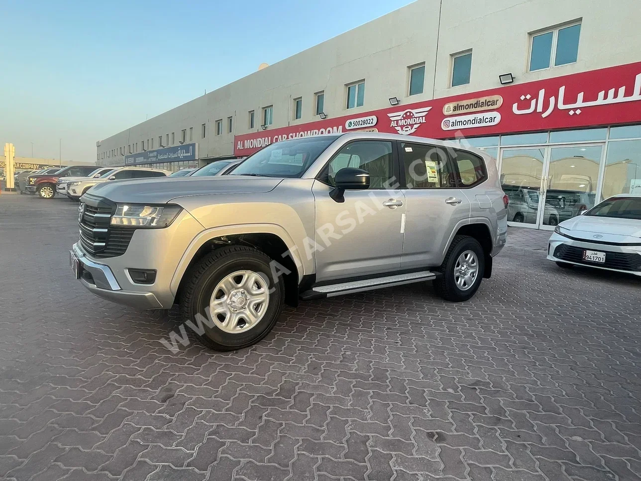 Toyota  Land Cruiser  GX  2025  Automatic  0 Km  6 Cylinder  Four Wheel Drive (4WD)  SUV  Silver  With Warranty