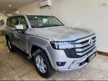 Toyota  Land Cruiser  GXR  2025  Automatic  0 Km  6 Cylinder  Four Wheel Drive (4WD)  SUV  Silver  With Warranty