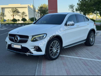 Mercedes-Benz  GLC  250  2017  Automatic  99,000 Km  4 Cylinder  Four Wheel Drive (4WD)  SUV  White