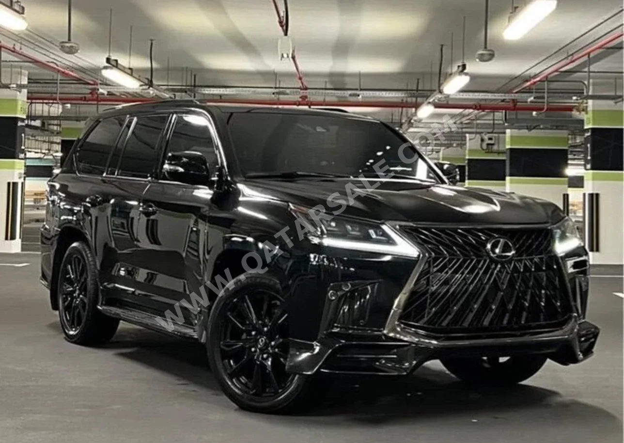 Lexus  LX  570  2016  Automatic  169,016 Km  8 Cylinder  Four Wheel Drive (4WD)  SUV  Black