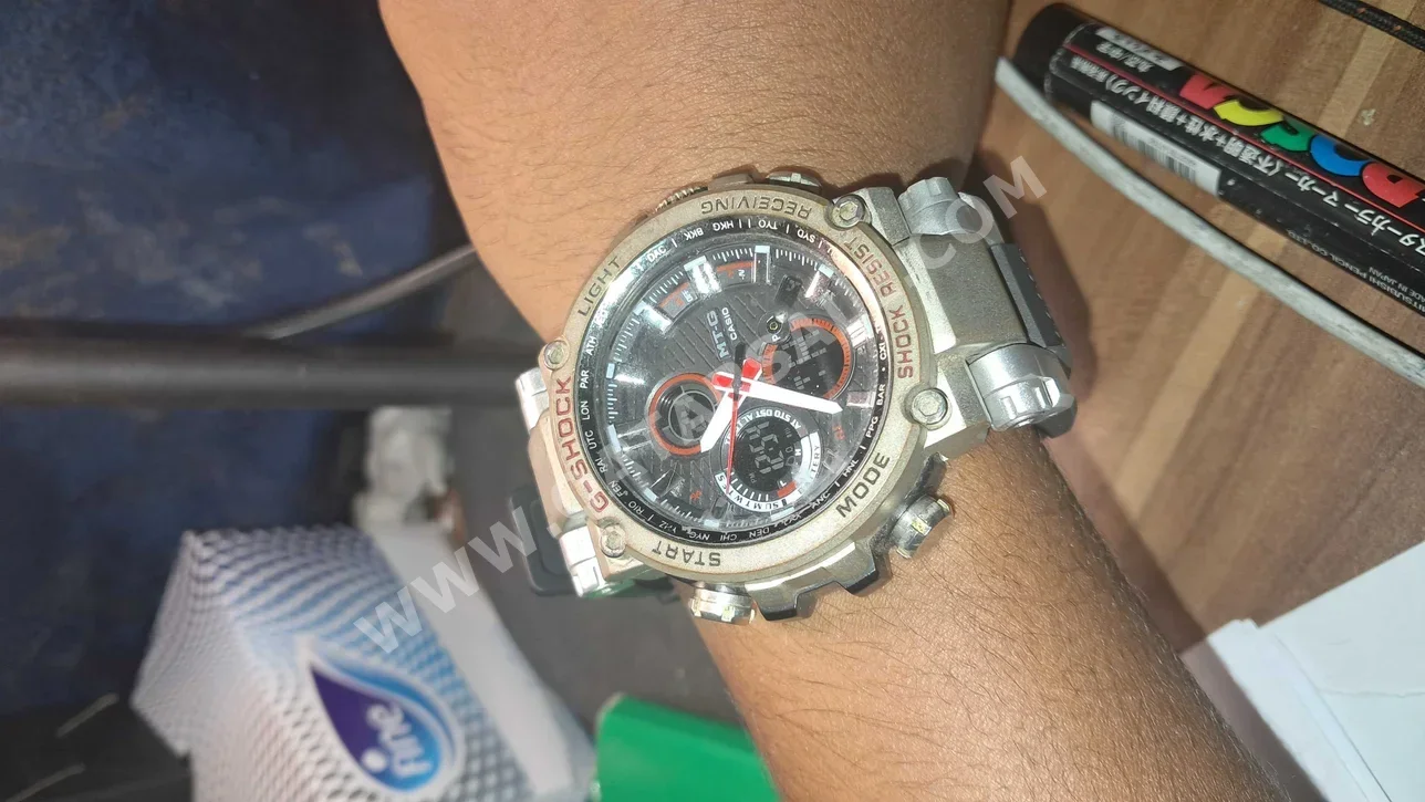 Watches - G-Shock  - Digital Watches  - Grey  - Men Watches