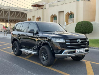  Toyota  Land Cruiser  GX  2024  Automatic  29,000 Km  6 Cylinder  Four Wheel Drive (4WD)  SUV  Black  With Warranty