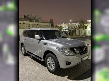  Nissan  Patrol  SE  2014  Automatic  98,000 Km  8 Cylinder  Four Wheel Drive (4WD)  SUV  Silver  With Warranty