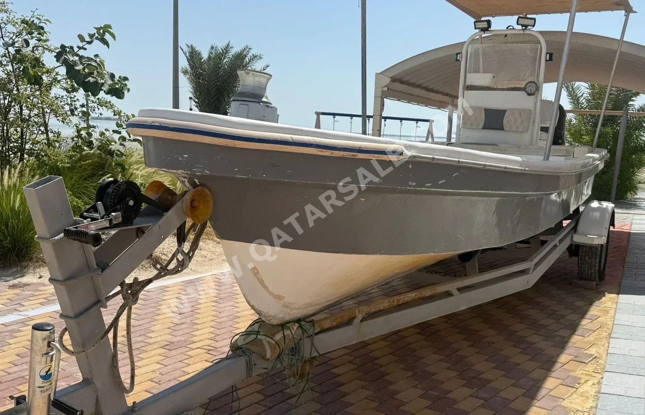 Fishing & Sail Boats - Qatar  - 2023  - Grey