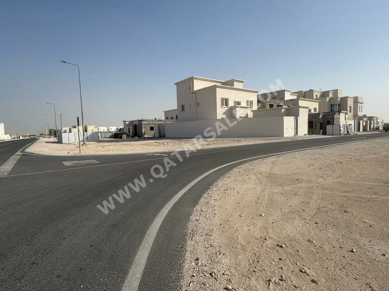 Family Residential - Not Furnished - Doha - Al Thumama - 7 Bedrooms - Includes Water & Electricity