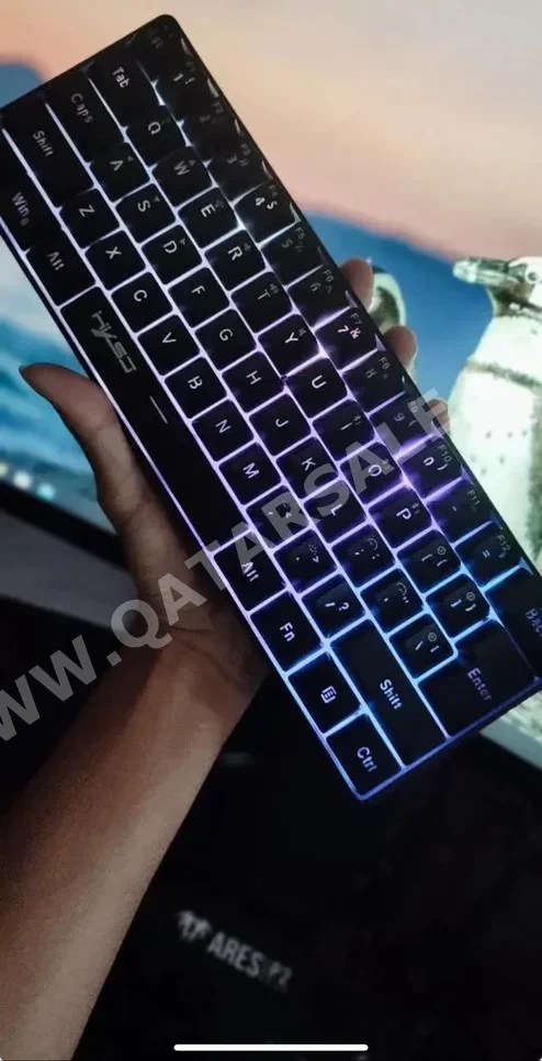 Keyboards - Black  - Keyboard Only  - Wired & Wireless