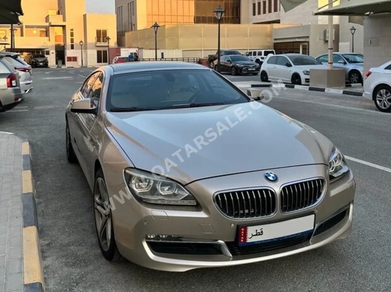 بي ام دبليو  الفئة - السادسة  640i جران كوبيه  2013  اوتوماتيك  148,000 كم  6 سلندر  دفع خلفي  سيدان  ذهبي