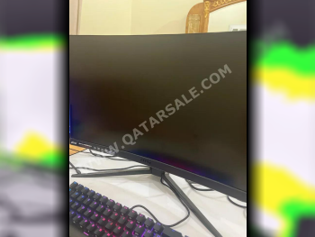 Monitors MSI /  24 Inch  Black  HDMI  Curved Screen