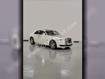 Rolls-Royce  Ghost  2017  Automatic  37,000 Km  12 Cylinder  All Wheel Drive (AWD)  Sedan  White
