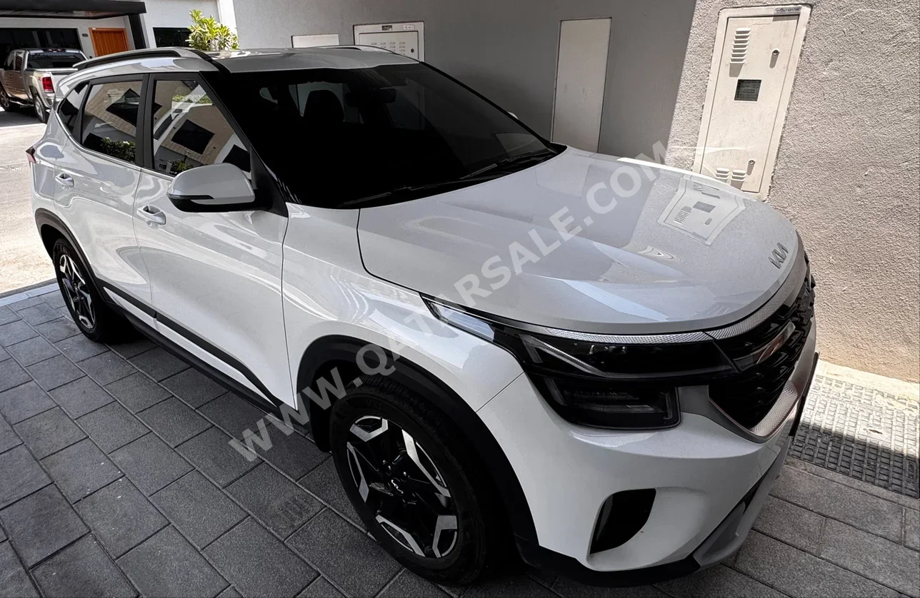 Kia  Seltos  GT Line  2024  Automatic  12,000 Km  4 Cylinder  All Wheel Drive (AWD)  SUV  White  With Warranty