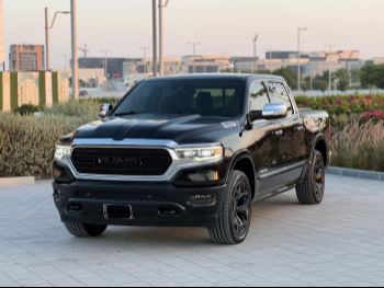 Dodge  Ram  Limited  2020  Automatic  99,000 Km  8 Cylinder  Four Wheel Drive (4WD)  Pick Up  Black