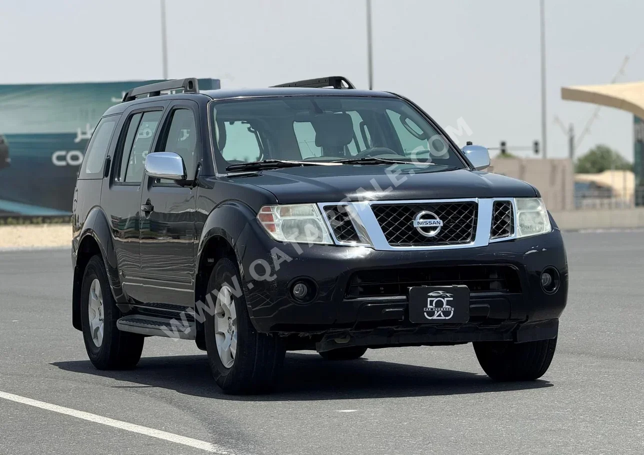 Nissan  Pathfinder  2010  Automatic  184,000 Km  6 Cylinder  Four Wheel Drive (4WD)  SUV  Black