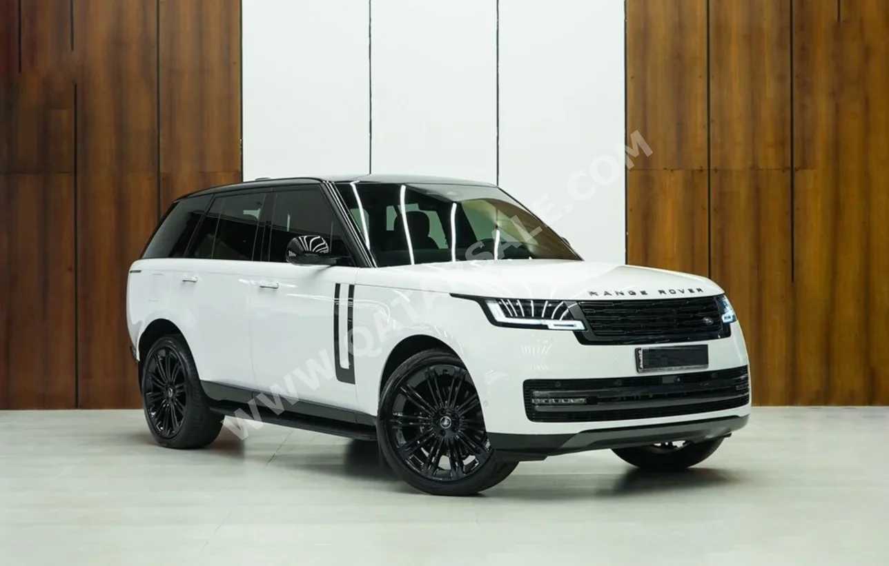 Land Rover  Range Rover  HSE  2024  Automatic  11,084 Km  6 Cylinder  Four Wheel Drive (4WD)  SUV  White  With Warranty