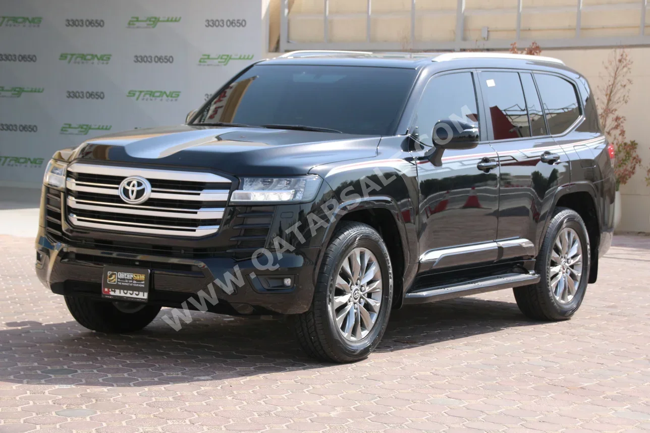 Toyota  Land Cruiser  GXR Twin Turbo  2023  Automatic  62,000 Km  6 Cylinder  Four Wheel Drive (4WD)  SUV  Black  With Warranty