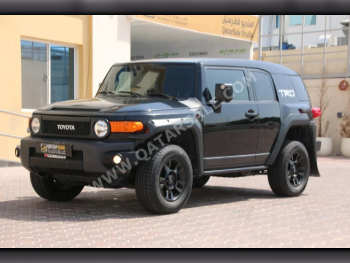 Toyota  FJ Cruiser  TRD  2015  Automatic  234,000 Km  6 Cylinder  Four Wheel Drive (4WD)  SUV  Black