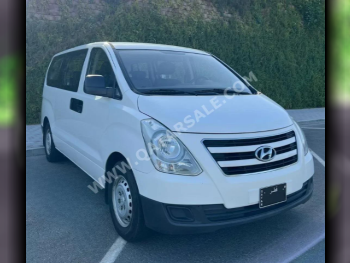 Hyundai  Van H1  2018  Automatic  44,900 Km  4 Cylinder  Rear Wheel Drive (RWD)  Van / Bus  White