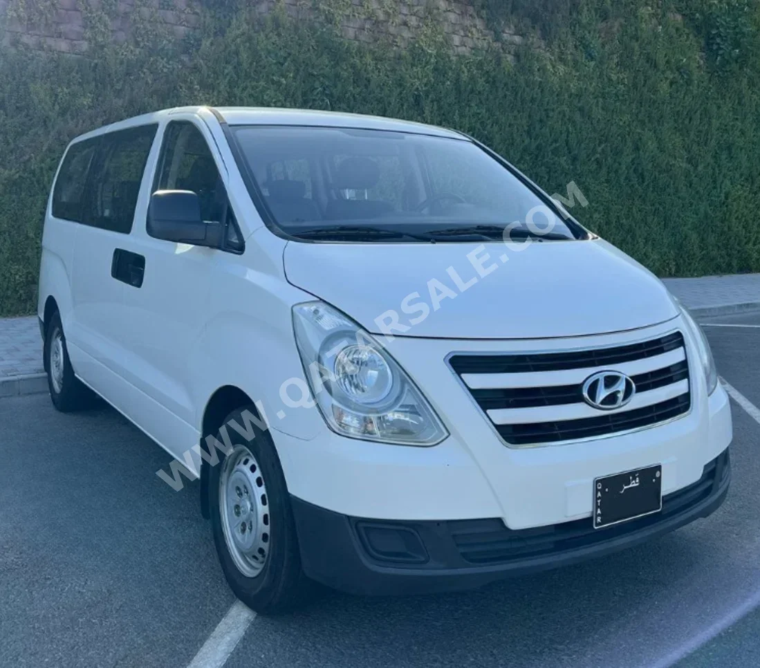 Hyundai  Van H1  2018  Automatic  44,900 Km  4 Cylinder  Rear Wheel Drive (RWD)  Van / Bus  White
