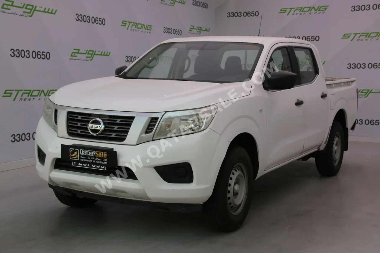 Nissan  Navara  2019  Manual  213,000 Km  4 Cylinder  Rear Wheel Drive (RWD)  Pick Up  White