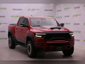 Dodge Ram TRX 2022 Automatic 120,000 Km 8 Cylinder Four Wheel Drive (4WD) Pick Up Red