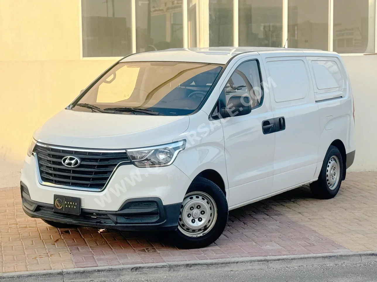 Hyundai  Van H1  2021  Automatic  92,000 Km  4 Cylinder  Rear Wheel Drive (RWD)  Van / Bus  White