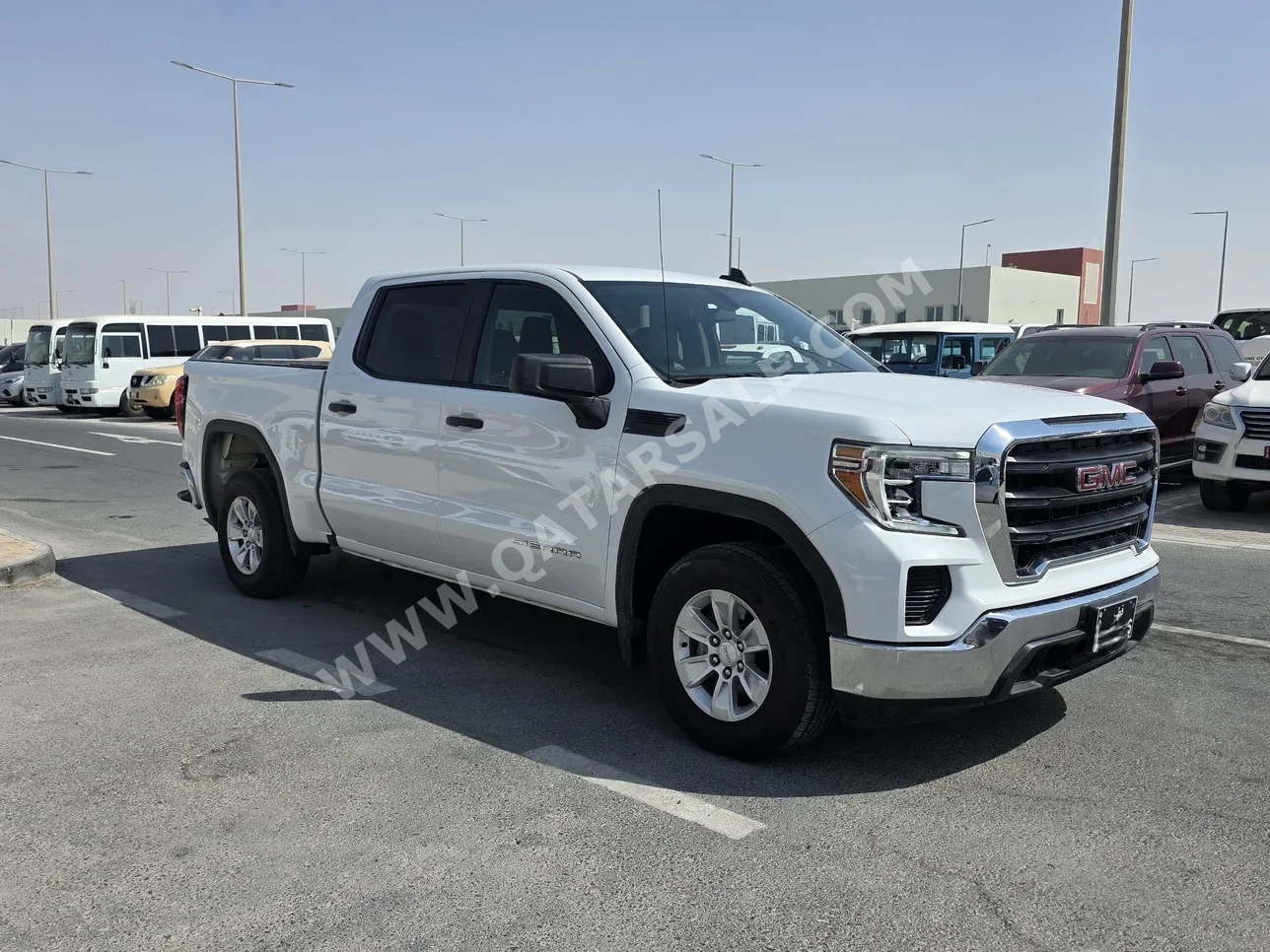 GMC  Sierra  1500  2022  Automatic  95,000 Km  8 Cylinder  Rear Wheel Drive (RWD)  Pick Up  White