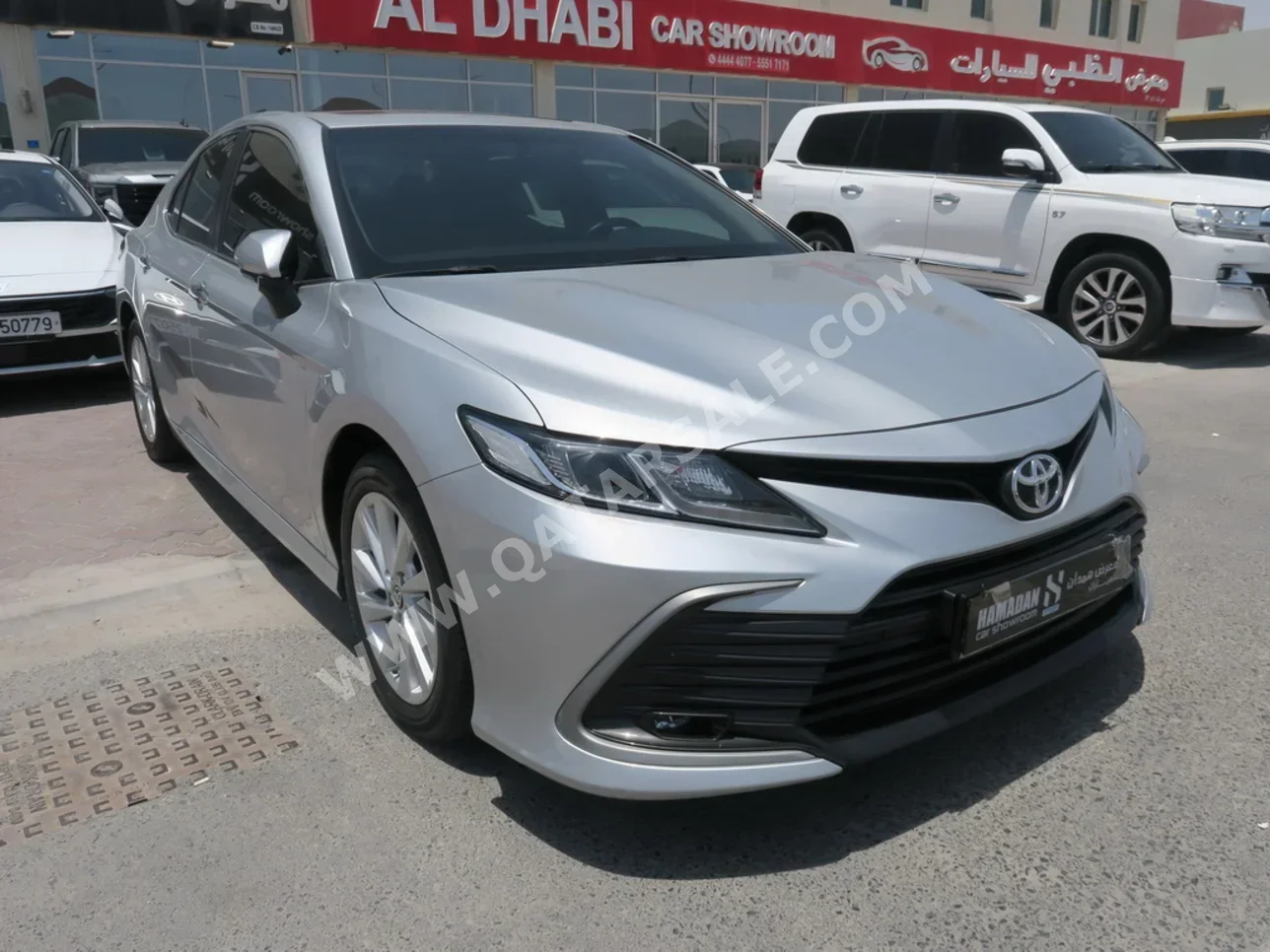 Toyota  Camry  GLE  2021  Automatic  88,000 Km  4 Cylinder  Front Wheel Drive (FWD)  Sedan  Silver