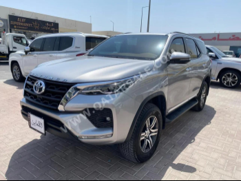 Toyota  Fortuner  2024  Automatic  47,000 Km  6 Cylinder  Four Wheel Drive (4WD)  SUV  Silver  With Warranty