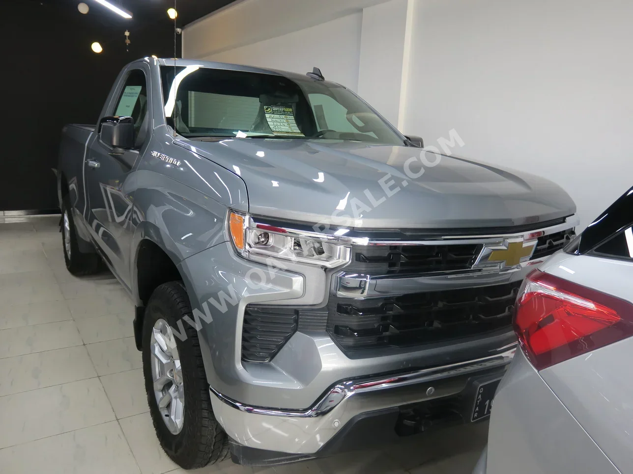 Chevrolet  Silverado  2024  Automatic  60 Km  8 Cylinder  Four Wheel Drive (4WD)  Pick Up  Gray  With Warranty