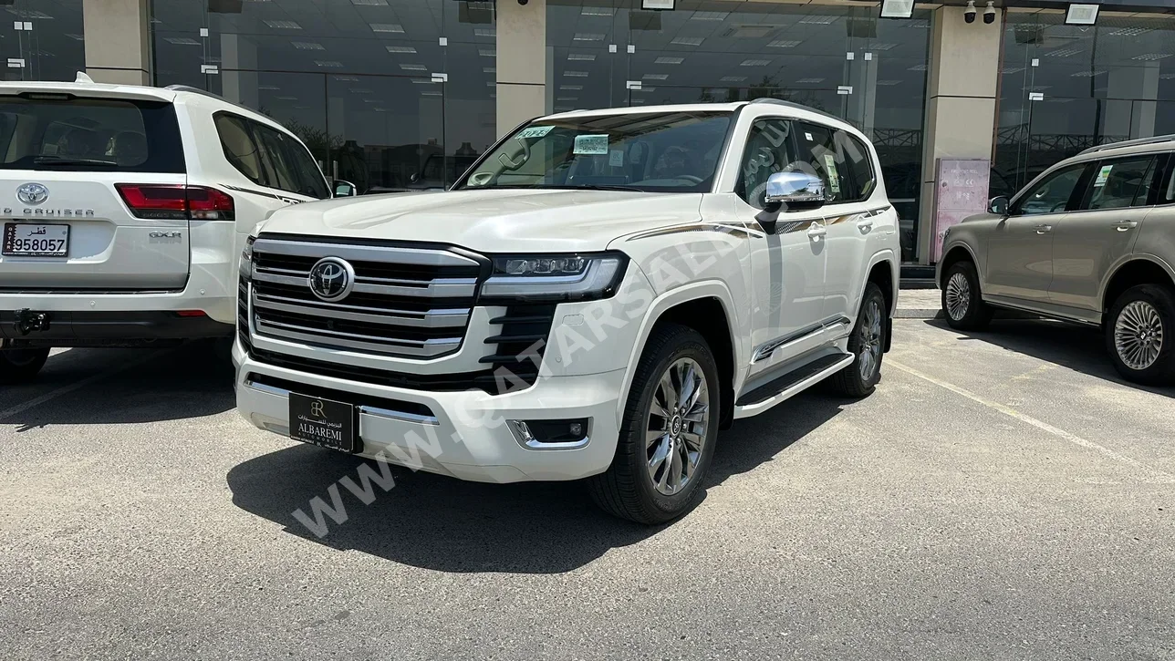 Toyota  Land Cruiser  VX Twin Turbo  2025  Automatic  0 Km  6 Cylinder  Four Wheel Drive (4WD)  SUV  White  With Warranty