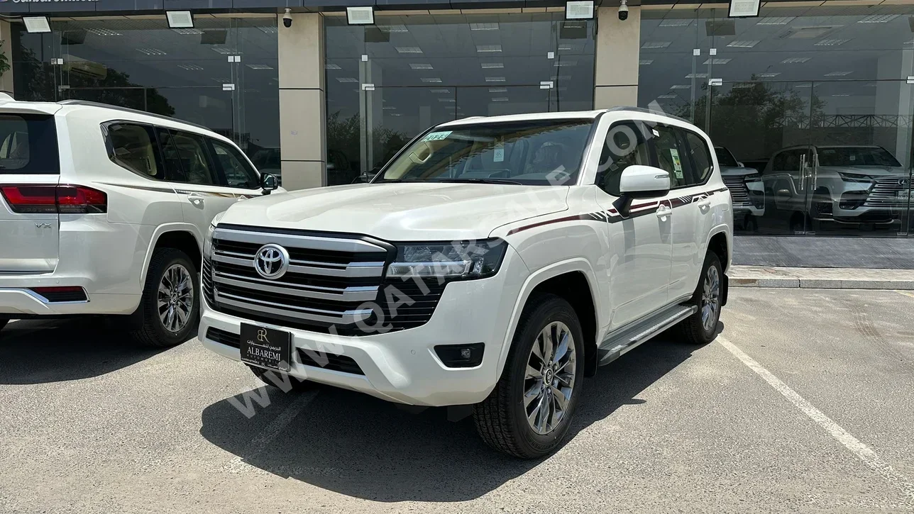 Toyota  Land Cruiser  GXR  2025  Automatic  0 Km  6 Cylinder  Four Wheel Drive (4WD)  SUV  White  With Warranty