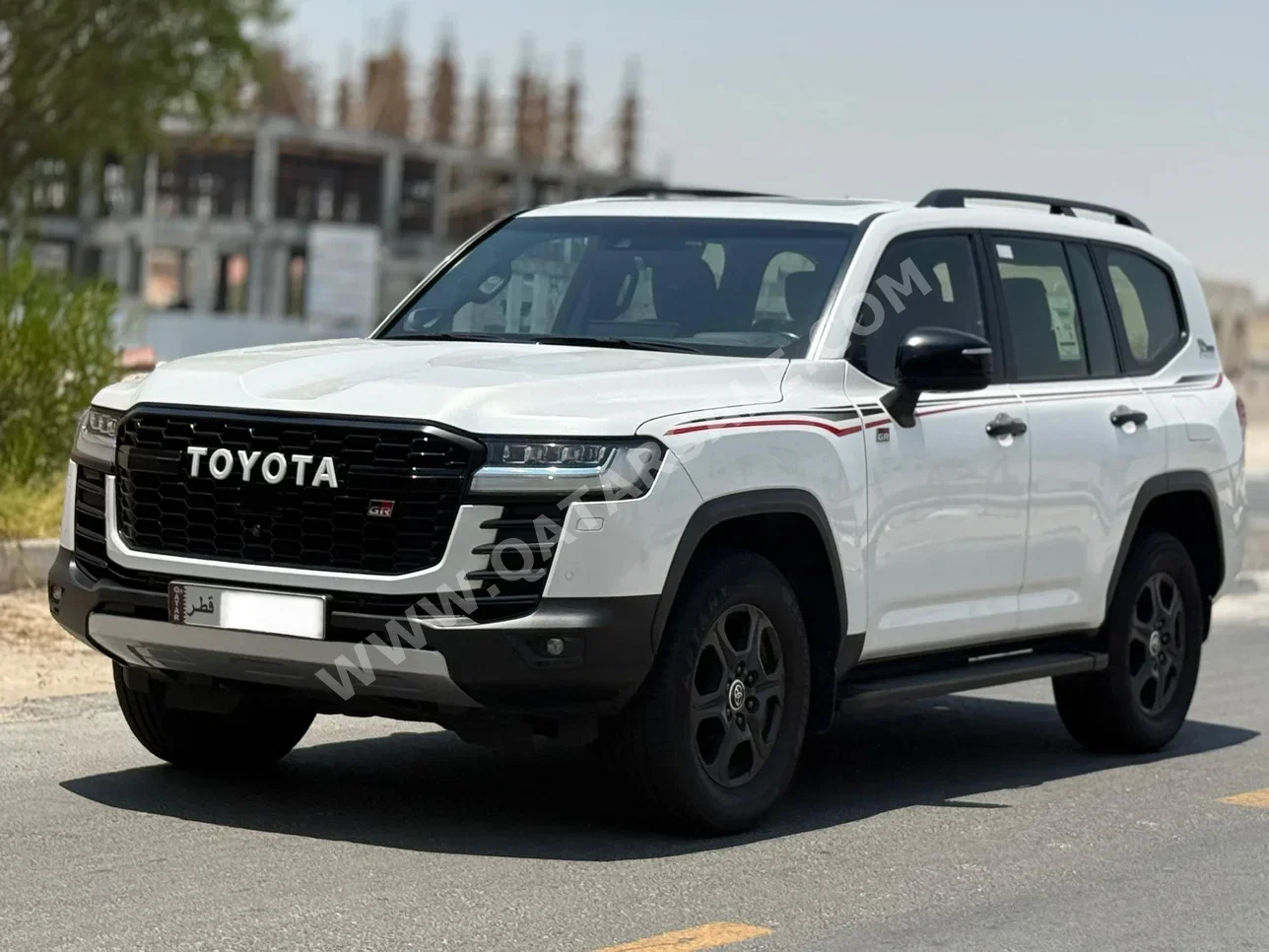 Toyota  Land Cruiser  GR Sport Twin Turbo  2022  Automatic  115,000 Km  6 Cylinder  Four Wheel Drive (4WD)  SUV  White