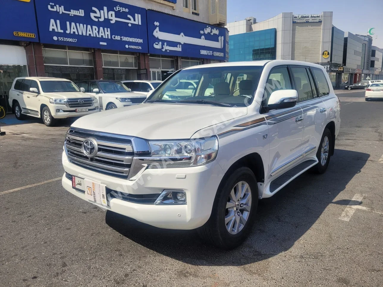 Toyota  Land Cruiser  VXR  2018  Automatic  192,000 Km  8 Cylinder  Four Wheel Drive (4WD)  SUV  White