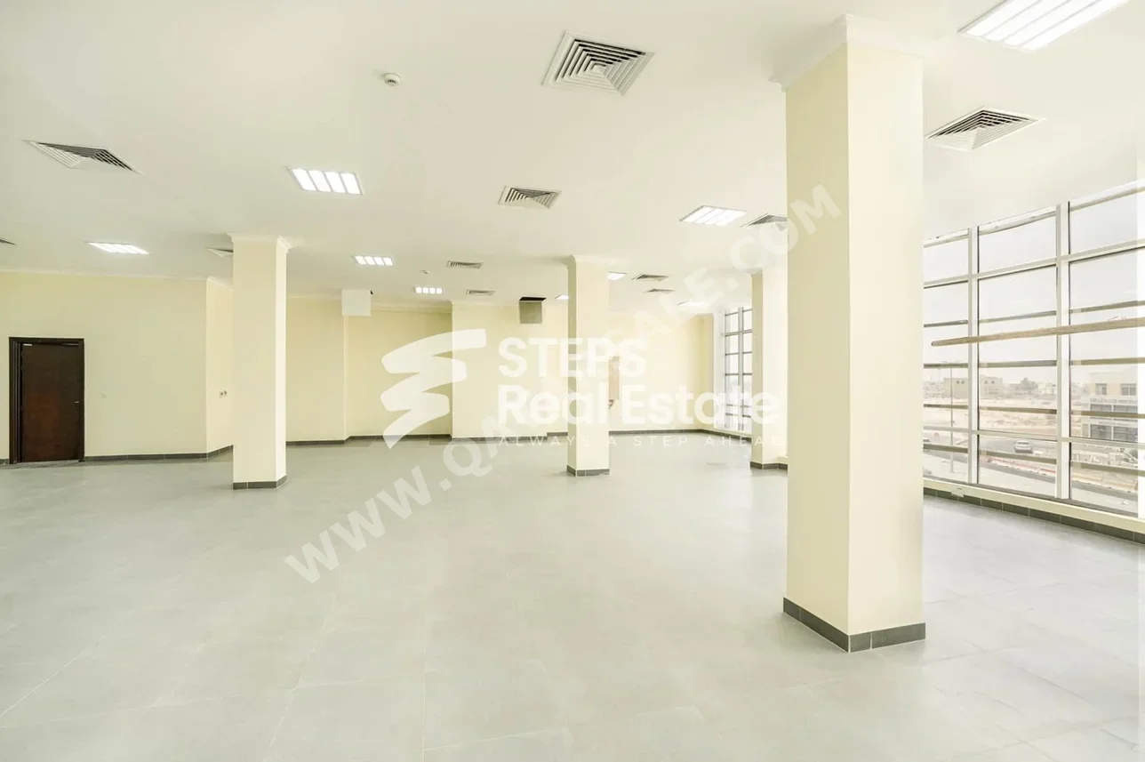 Commercial Offices - Not Furnished  - Umm Salal  - Al Kharaitiyat
