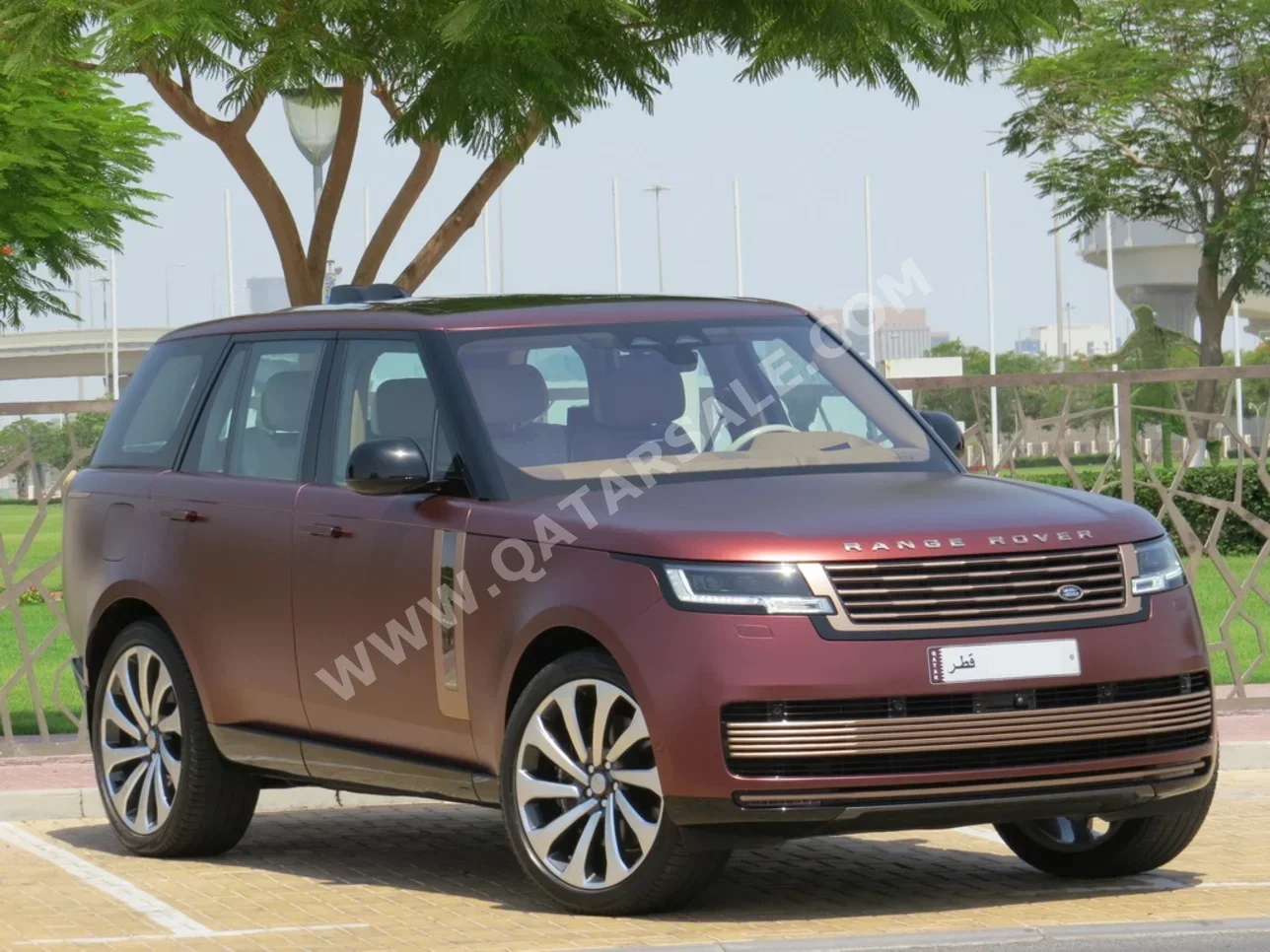 Land Rover  Range Rover  Vogue SV  2023  Automatic  7,850 Km  8 Cylinder  All Wheel Drive (AWD)  SUV  Copper  With Warranty