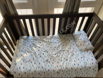 Kids Beds - Baby Crib  - Brown