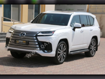 Lexus  LX  600 Luxury  2025  Automatic  7,000 Km  6 Cylinder  Four Wheel Drive (4WD)  SUV  White  With Warranty