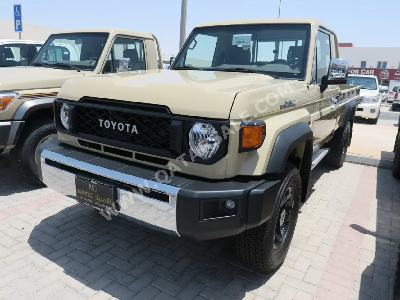 Toyota  Land Cruiser  LX  2025  Manual  0 Km  6 Cylinder  Four Wheel Drive (4WD)  Pick Up  Beige  With Warranty