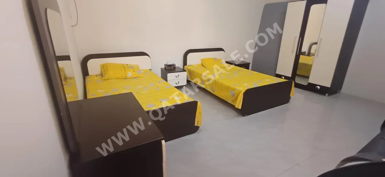 Bedroom Sets - 4 Pieces Set  - Beige