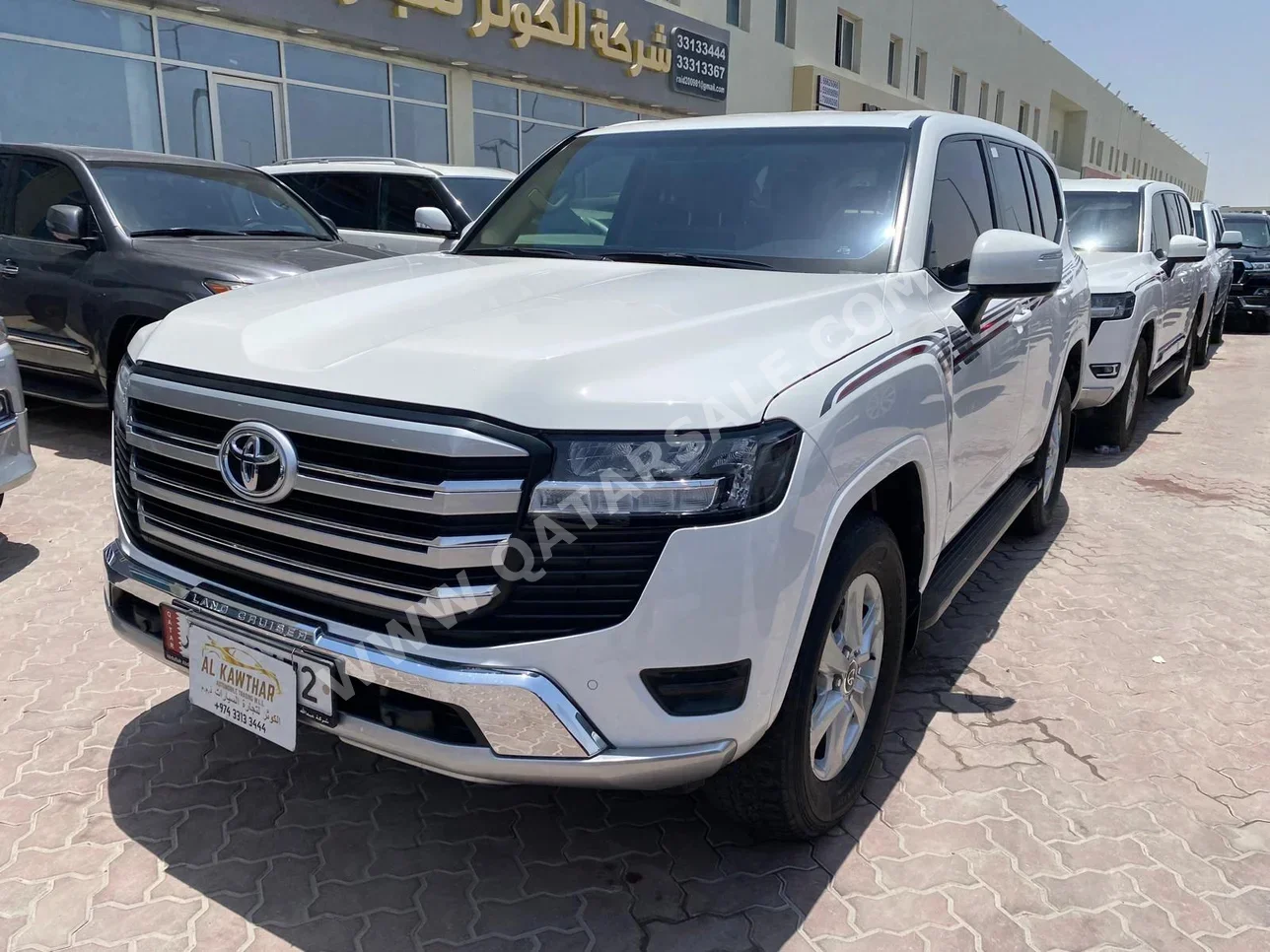 Toyota  Land Cruiser  GXR  2022  Automatic  61,000 Km  6 Cylinder  Four Wheel Drive (4WD)  SUV  White  With Warranty