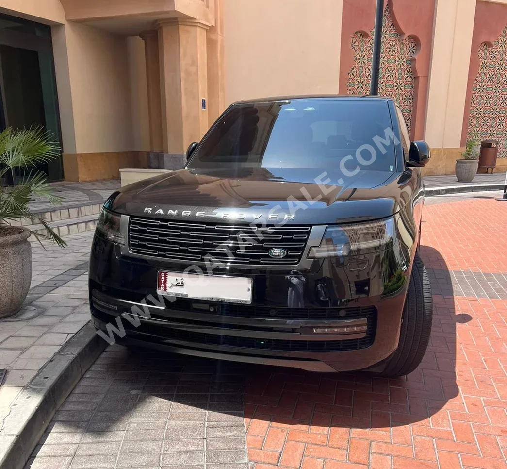 Land Rover  Range Rover  Vogue HSE  2024  Automatic  35,000 Km  6 Cylinder  Four Wheel Drive (4WD)  SUV  Black  With Warranty