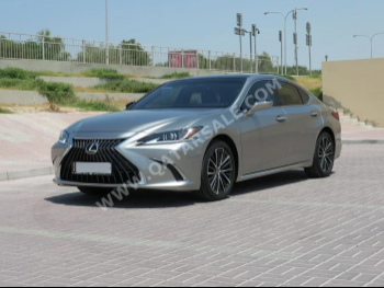 Lexus  ES  350  2024  Automatic  5,700 Km  6 Cylinder  Rear Wheel Drive (RWD)  Sedan  Sonic Titanium  With Warranty