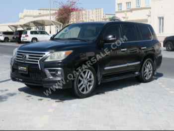 Lexus  LX  570  2012  Automatic  274,000 Km  8 Cylinder  Four Wheel Drive (4WD)  SUV  Black