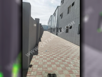 Warehouses & Stores - Al Wakrah  - Barkit Al Awamer  -Area Size: 4000 Square Meter