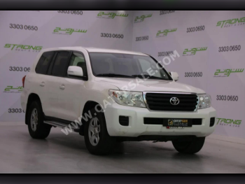 Toyota  Land Cruiser  G  2015  Automatic  256,000 Km  6 Cylinder  Four Wheel Drive (4WD)  SUV  Pearl