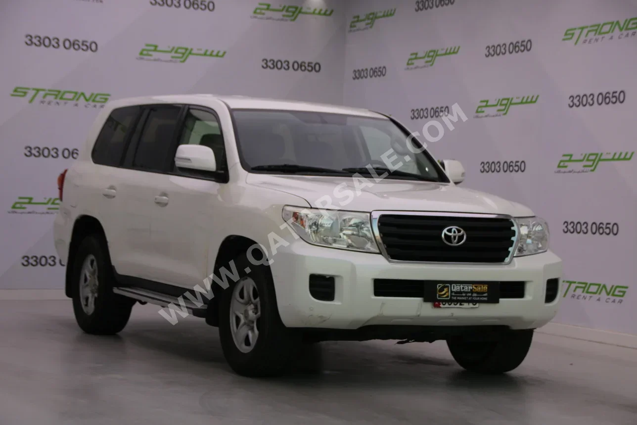 Toyota  Land Cruiser  G  2015  Automatic  256,000 Km  6 Cylinder  Four Wheel Drive (4WD)  SUV  Pearl