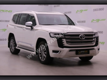 Toyota  Land Cruiser  VX Twin Turbo  2023  Automatic  65,000 Km  6 Cylinder  Four Wheel Drive (4WD)  SUV  White  With Warranty