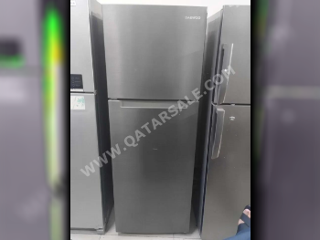 ديوو  ثلاجة بفريزر علوي  - فضي